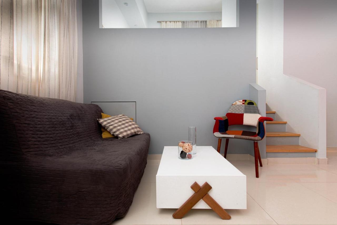Twin Lofts Ταξιαρχών, A Kalamatastay Property Экстерьер фото